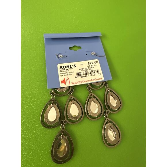 Simply Vera Wang Chandelier Earrings Silver Costume Jewelry Glam Holiday - Picture 4 of 4